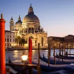 メスナー ホテル