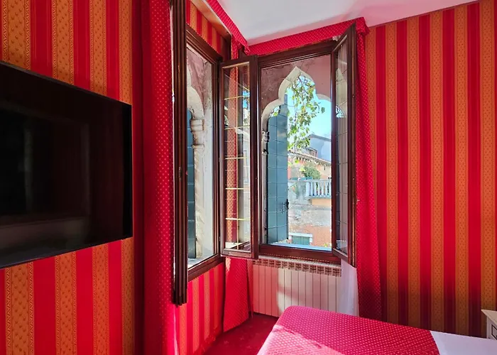 梅斯纳尔酒店 酒店 3*