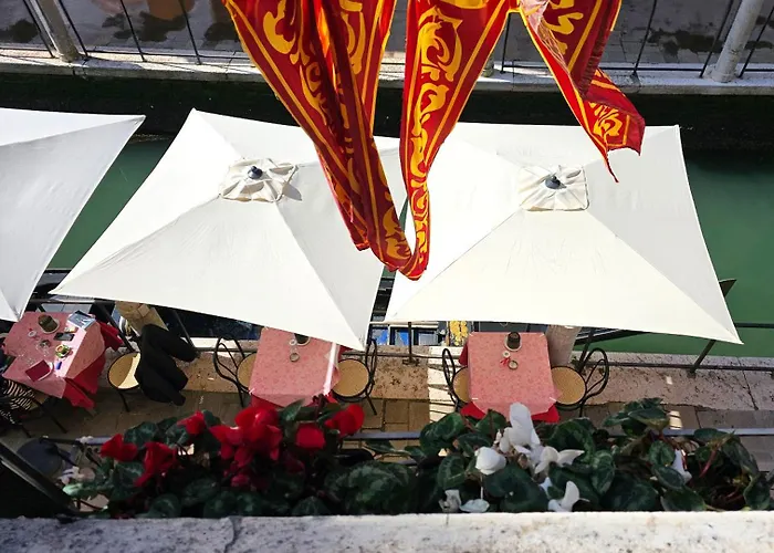 梅斯纳尔酒店 酒店